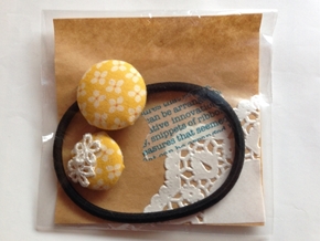 くるみボタンゴム